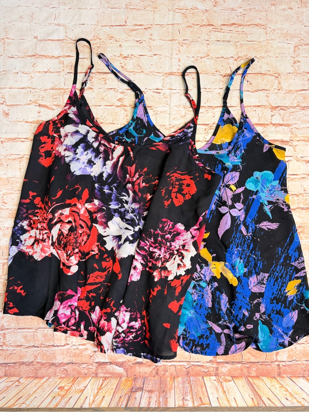 Apt. 9 Bundle Floral Spaghetti Strap Women's Cami Tops Black Multicolor Floral